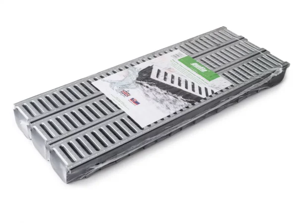 17185575356074118a88cb9 Plastový žlab A15 s pozinkovanou mříží (set)